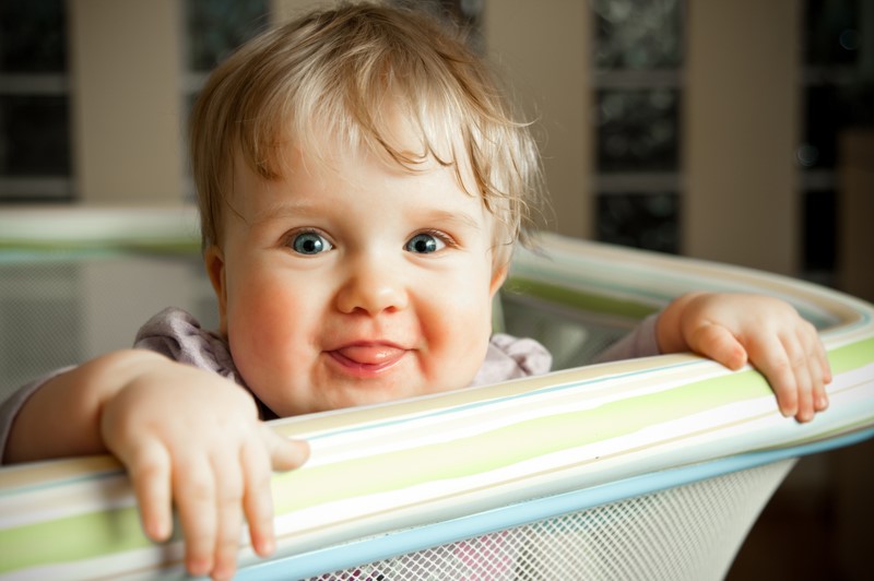 Hire A Cot vs Travel Cot BedHire